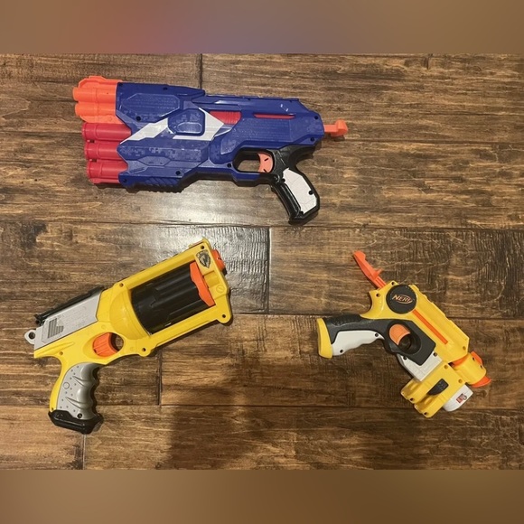 Lot of 3 Nerf Guns, foam bullets included! - Picture 2 of 5
